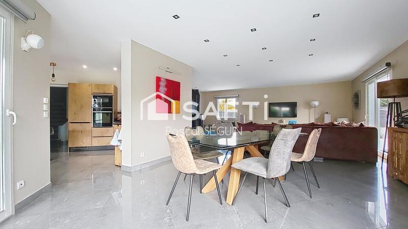 Maison - 154 m² - 4 pièces