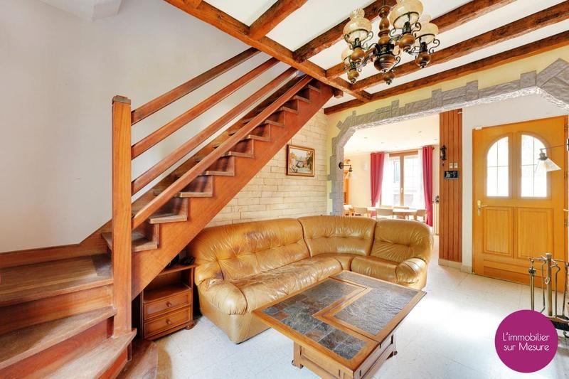 Maison - 120 m² - 4 pièces