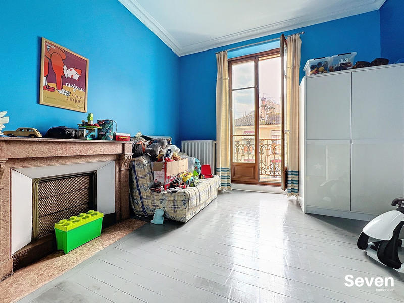 Appartement - 110 m² - 3 pièces