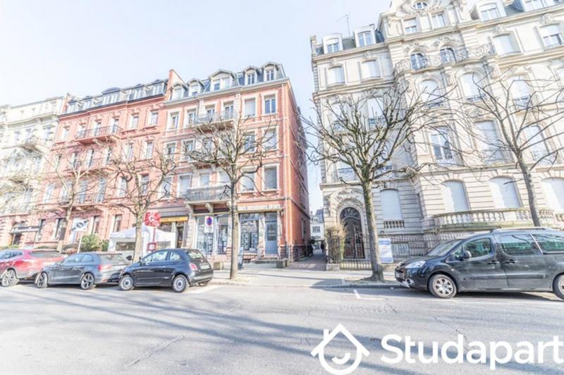 Chambre - 20 m² - 1 pièce