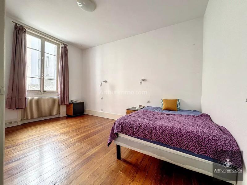 Appartement - 165 m² - 5 pièces