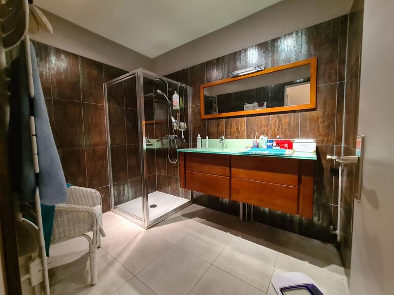 Appartement - 110 m² - 3 pièces