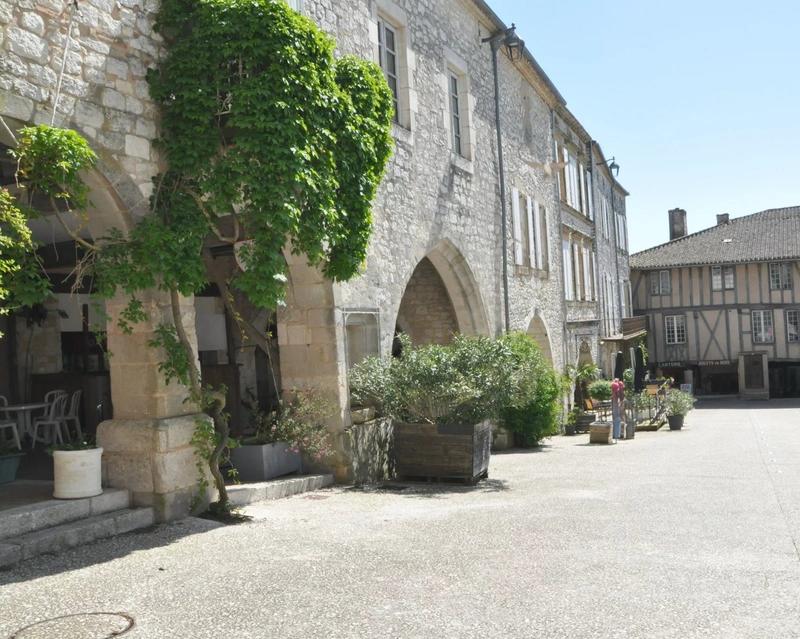 Fonds de commerce - 229 m²