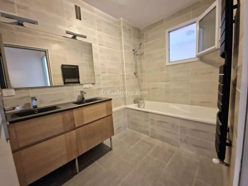 Appartement - 106 m² - 4 pièces