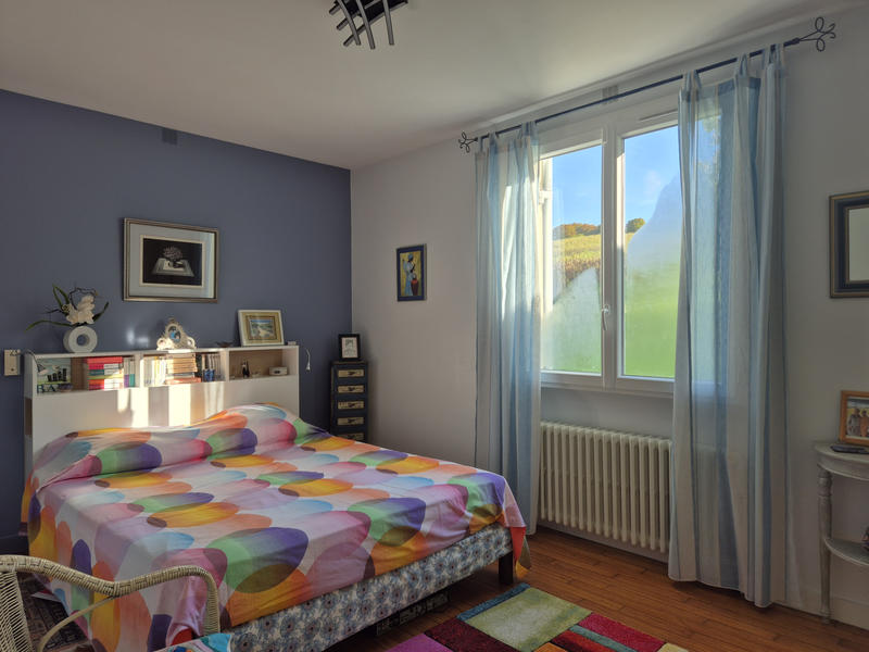 Propriété - 205 m² - 8 pièces