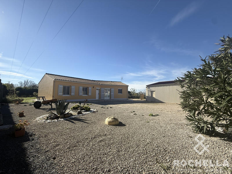 Maison - 102 m² - 5 pièces