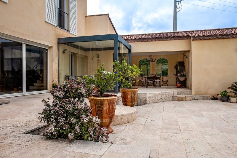 Villa - 195 m² - 5 pièces