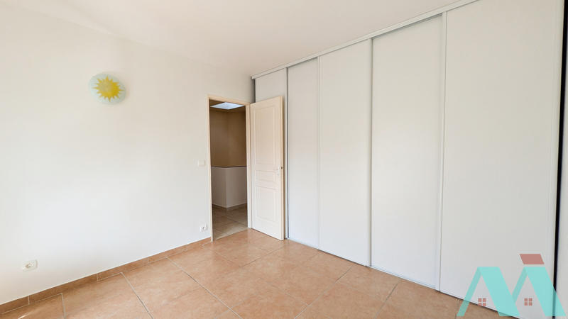 Maison - 102 m² - 4 pièces