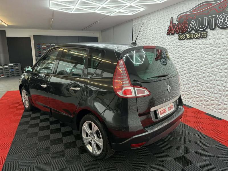 Renault Scénic III 1.9 DCi 131 Cv