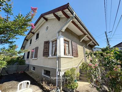 Maison - 128 m² - 6 pièces