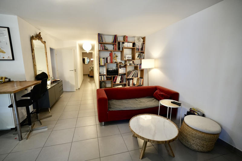 Appartement - 85 m² - 4 pièces