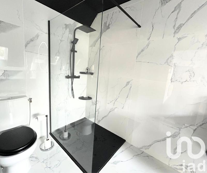 Maison - 151 m² - 6 pièces