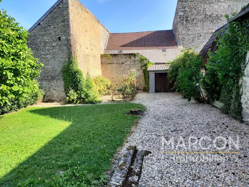 Maison de village - 93 m² - 4 pièces