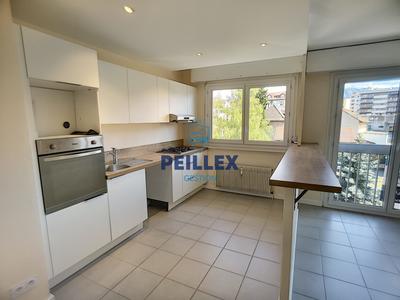 Appartement - 69 m² - 3 pièces