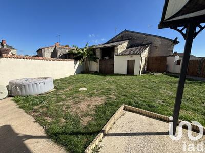 Maison - 98 m² - 4 pièces