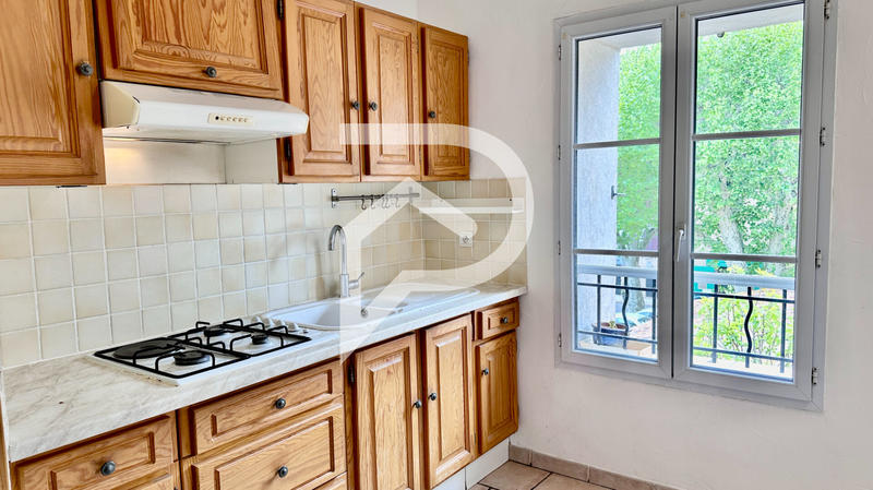 Appartement - 81 m² - 5 pièces