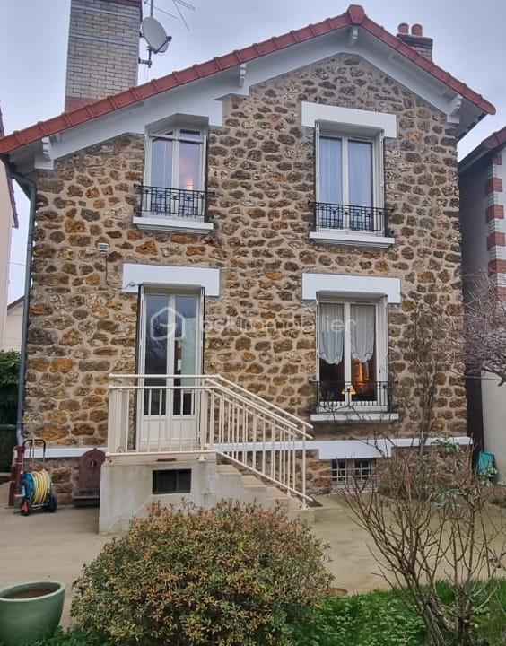 Maison ancienne - 87 m² - 5 pièces