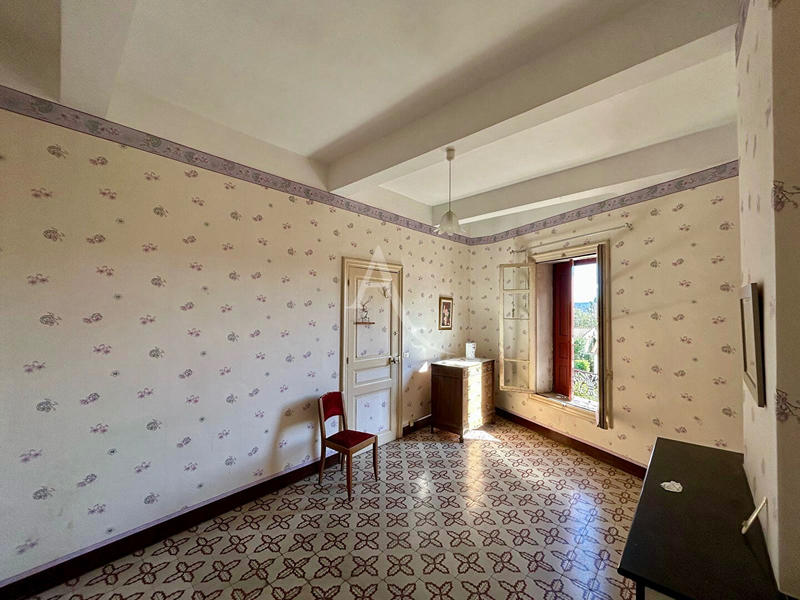 Maison - 177 m² - 5 pièces