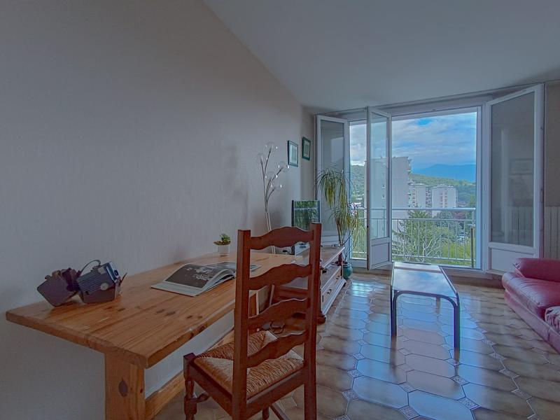 Appartement - 66 m² - 4 pièces