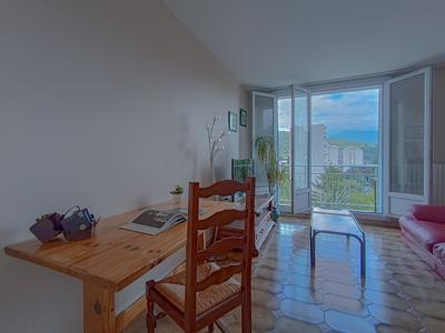 Appartement - 66 m² - 4 pièces