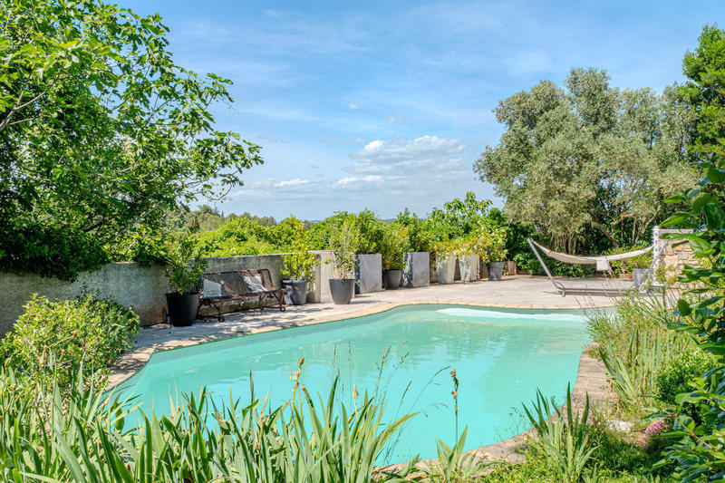 Maison - 300 m² - 10 pièces