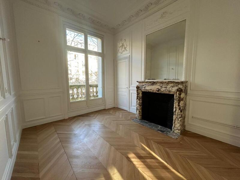 Appartement - 187 m² - 5 pièces