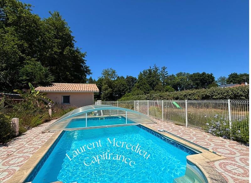 Maison - 168 m² - 7 pièces