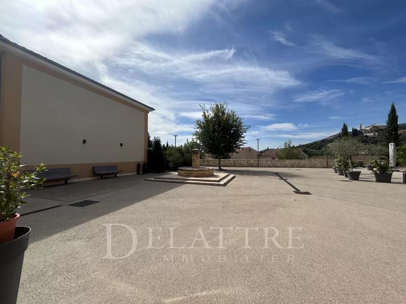 Local commercial - 78 m² - 2 pièces