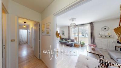 Appartement - 87 m² - 5 pièces