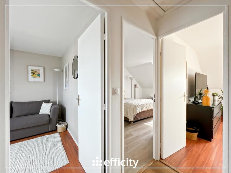 Maison - 195 m² - 8 pièces