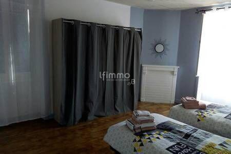 Ferme - 215 m² - 12 pièces