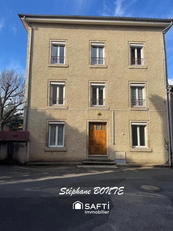 Maison - 180 m² - 6 pièces