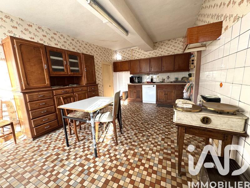 Maison - 157 m² - 7 pièces