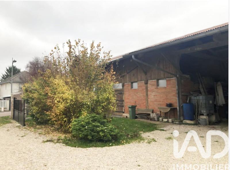 Maison - 210 m² - 6 pièces