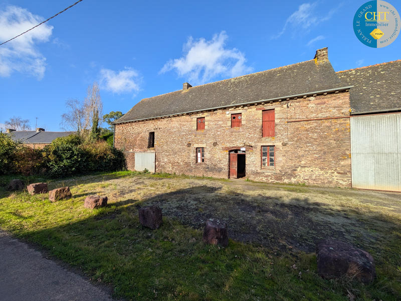 Maison - 270 m² - 6 pièces