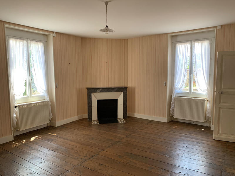 Maison - 104 m² - 4 pièces