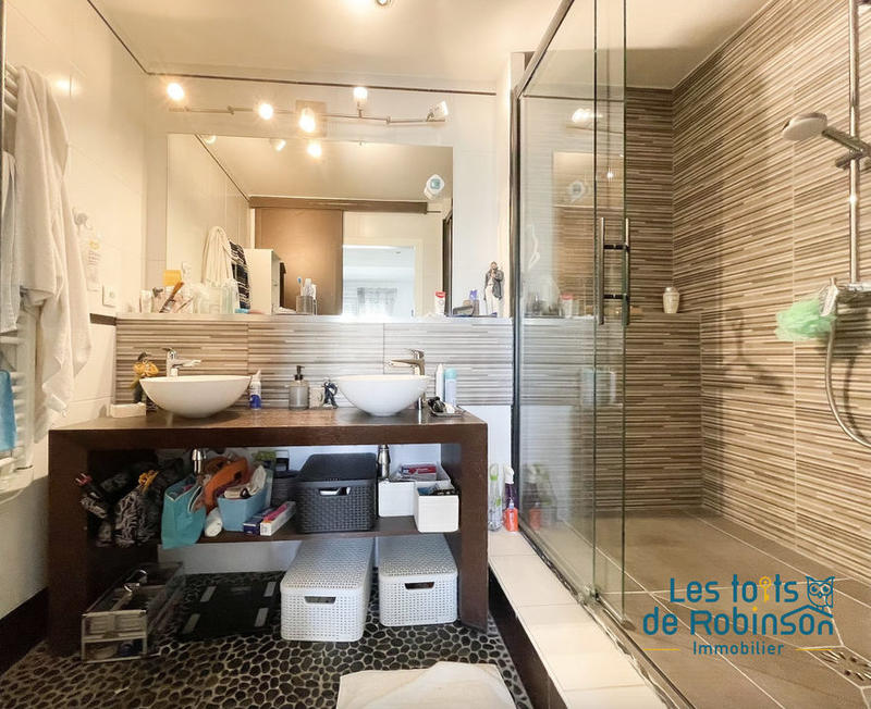 Appartement - 134 m² - 6 pièces