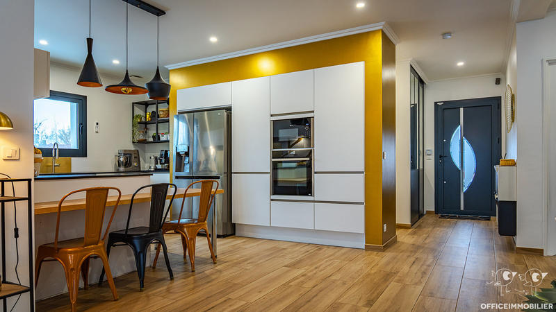 Maison - 160 m² - 6 pièces