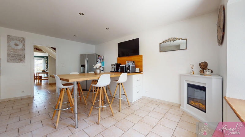 Maison de village - 200 m² - 7 pièces