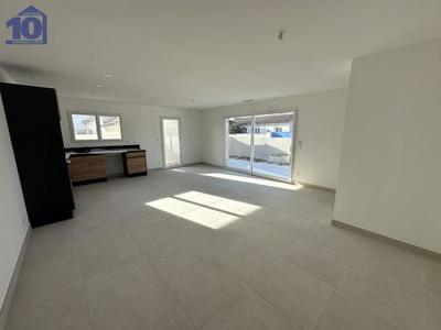 Maison - 91 m² - 4 pièces