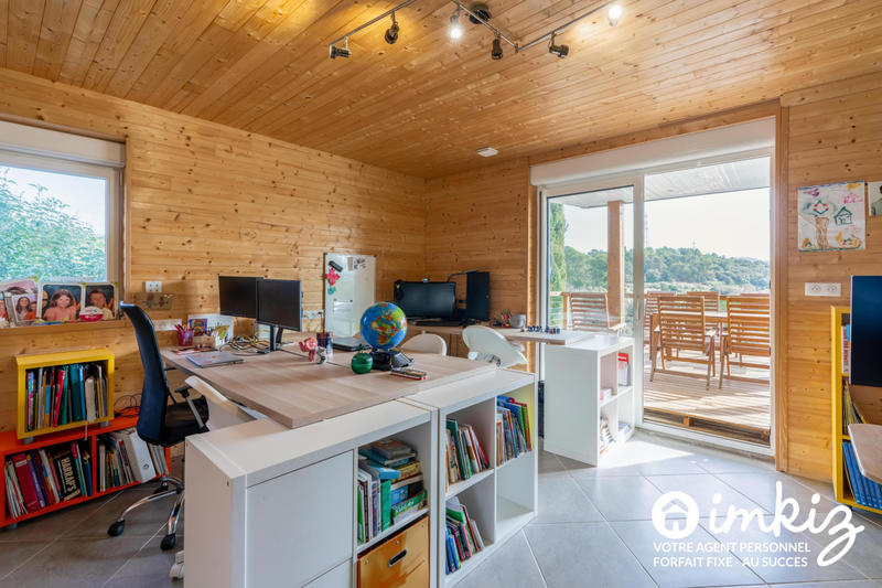 Maison - 290 m² - 10 pièces