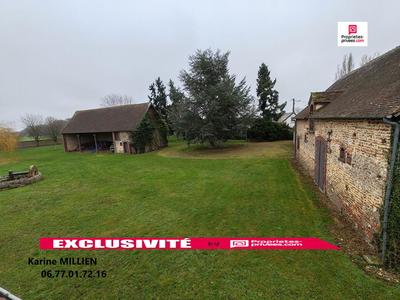 Maison - 318 m² - 12 pièces