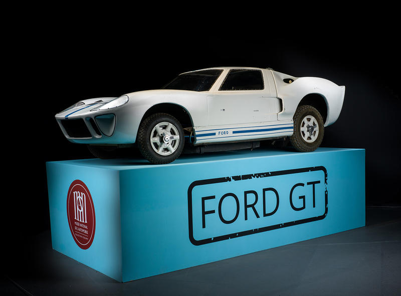 Exposition : Vroum, petites voitures et grands enfants