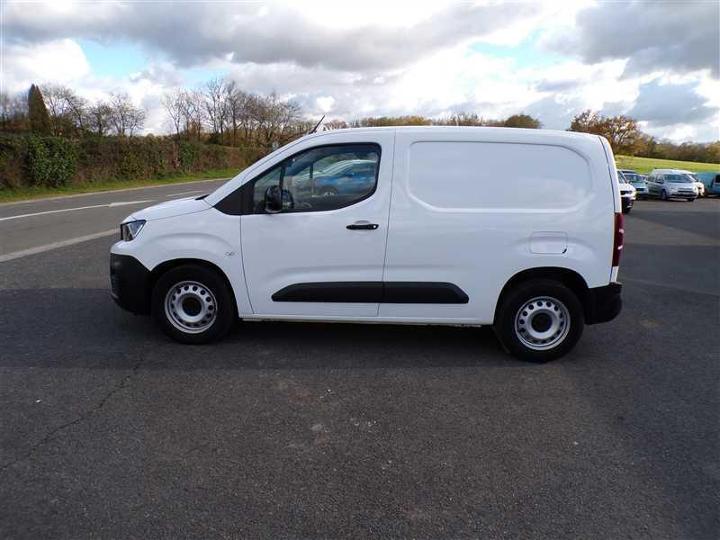 Peugeot Partner III 1.5 BlueHDi 130 Premium