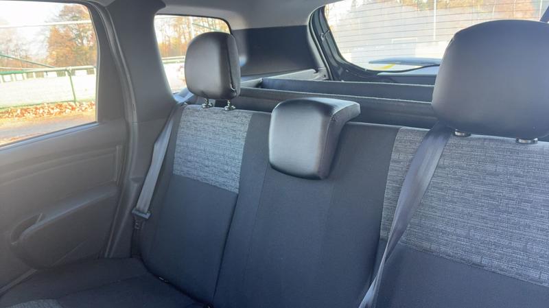 Dacia Duster 1.6 SCe 115 Essentiel