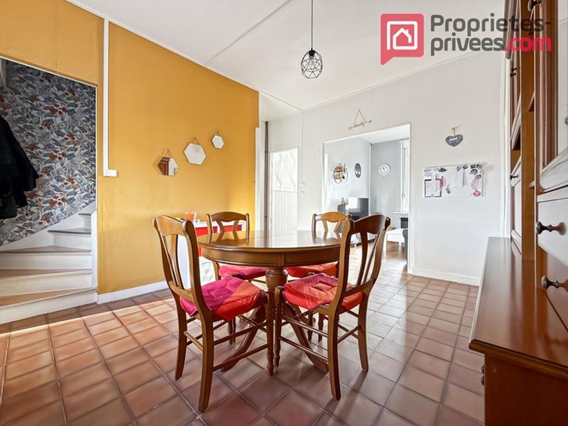 Maison - 94 m² - 5 pièces