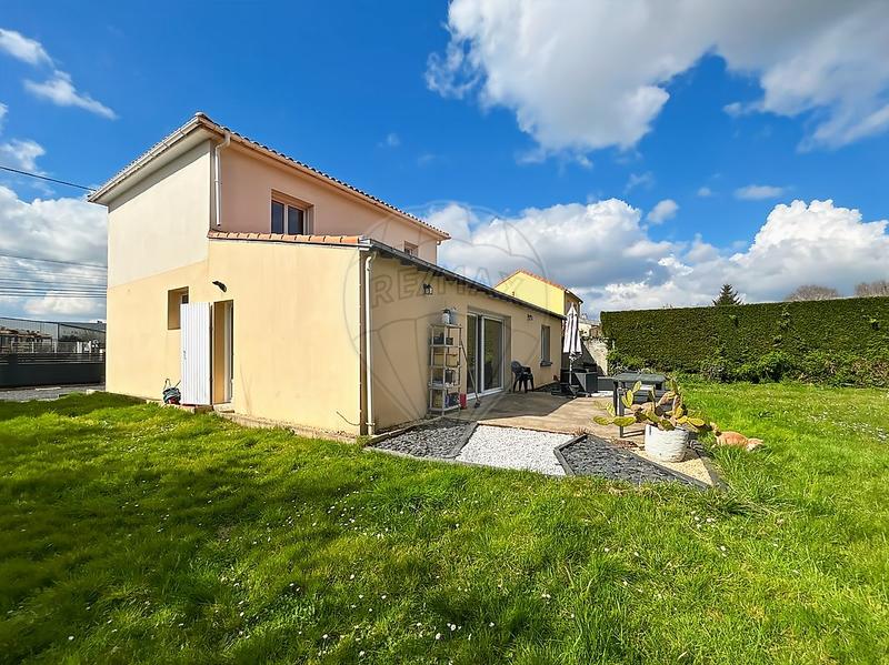 Maison - 120 m² - 6 pièces
