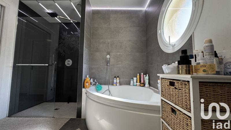 Maison - 112 m² - 5 pièces