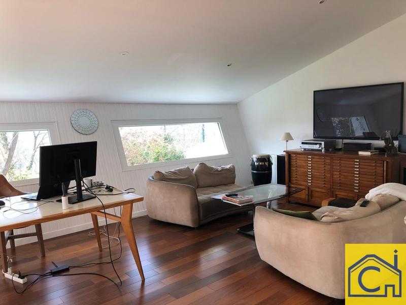 Maison - 167 m² - 6 pièces