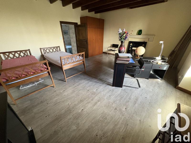 Maison - 220 m² - 7 pièces